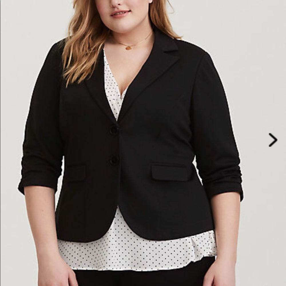 Black Torrid Blazer Jacket ruched sleeves Size 3